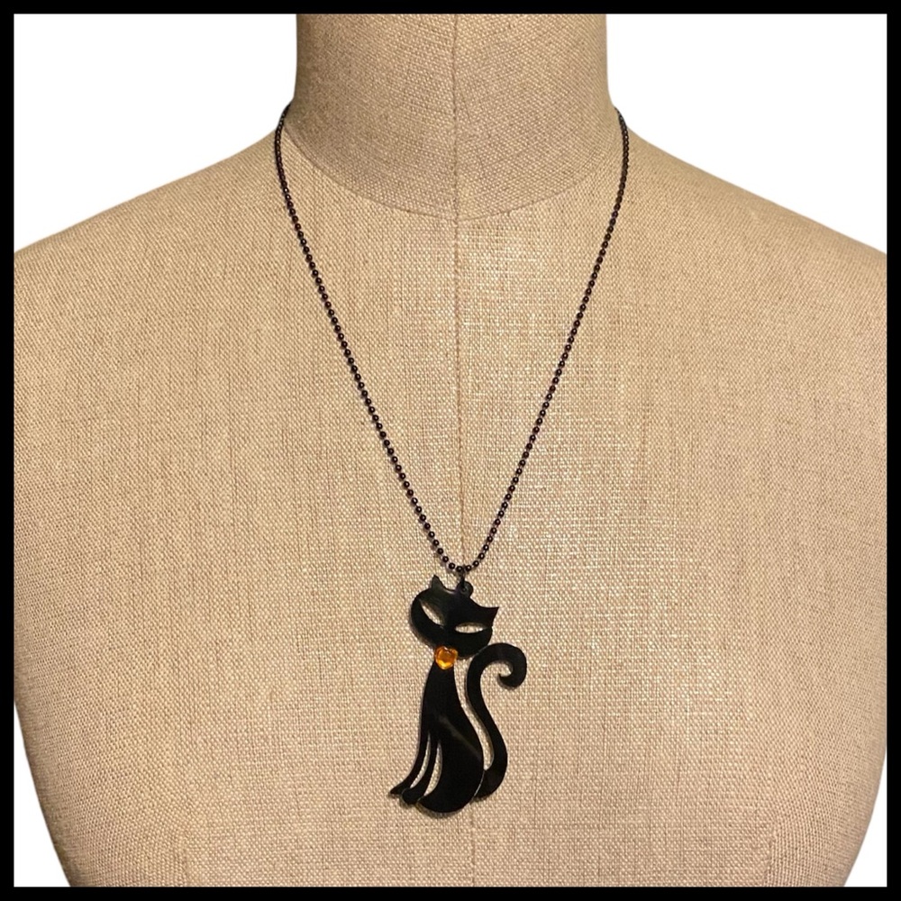 Halloween Accessory Bundle 🎃 - Picture 3 of 4